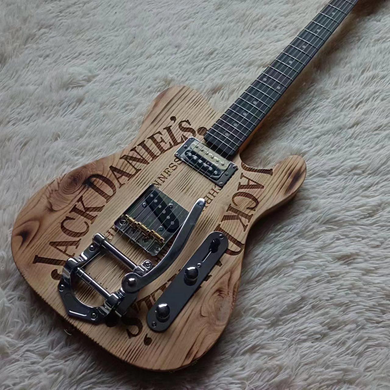 Bass Guitar Fretless - 중국 공장에서 생산하는 6현 천연 나무