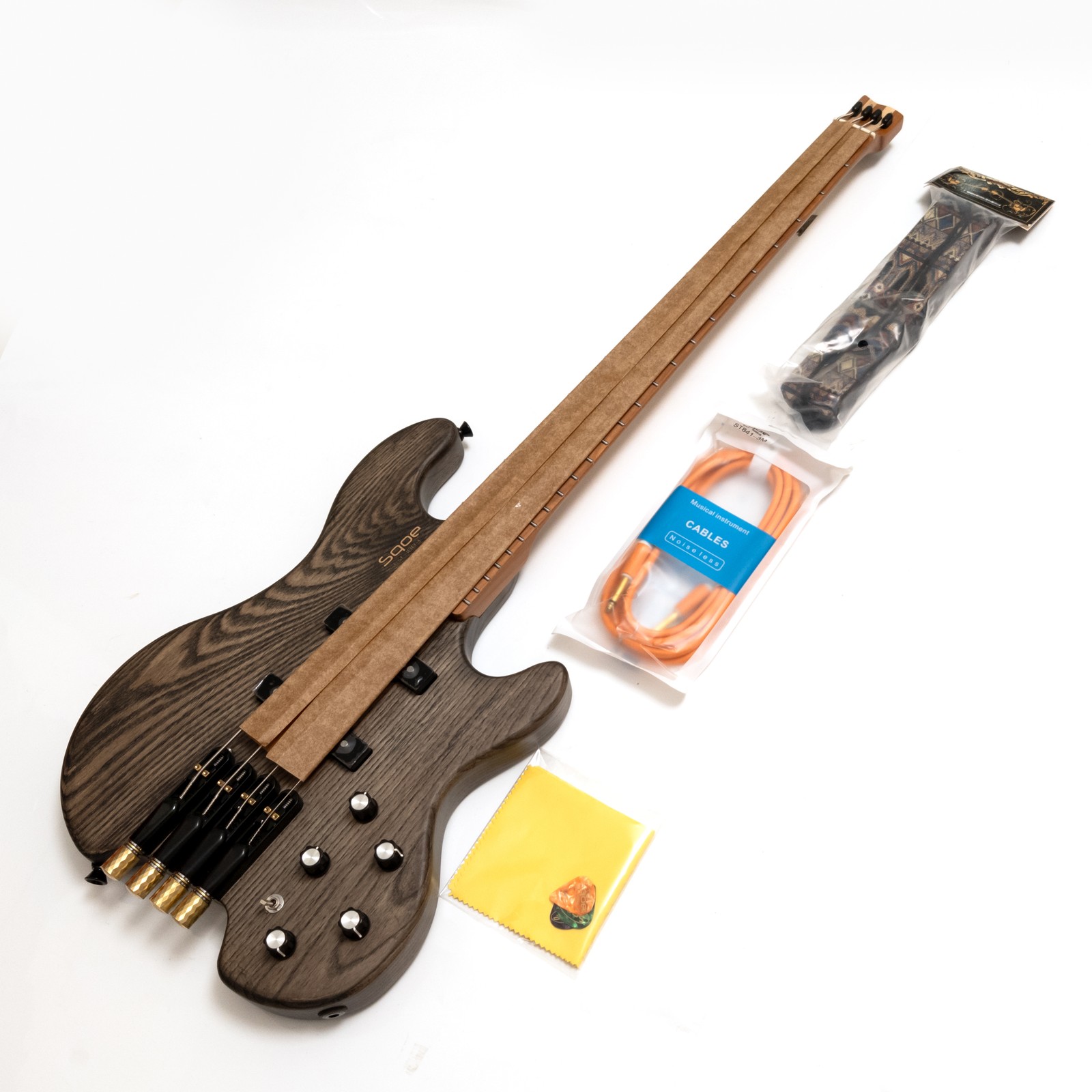 헤드리스 4현 베이스 기타, 애쉬 바디, 로스티드 메이 - Bass Guitar Fretless 리뷰 및 가격